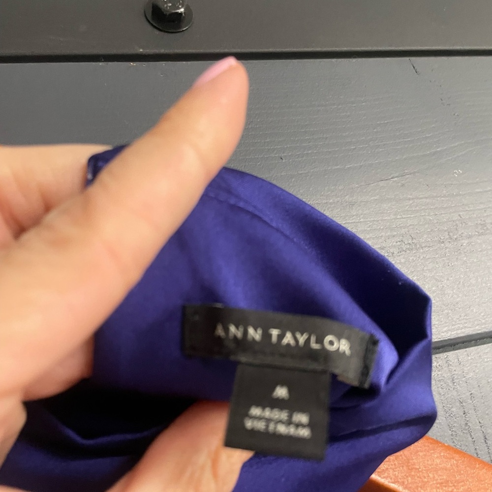 Ann Taylor Sleeveless Mock Neck Tank - Deep Violet - Picture 6 of 6